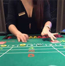 philslots online casino and sports platform overview on mobile